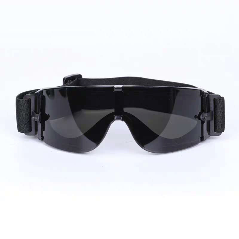 sports goggles black