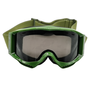 Parachuting goggle